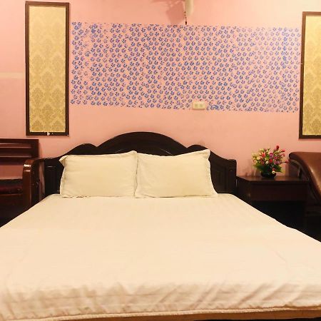 Oyo 1119 Sac Mau Motel Ханой Екстер'єр фото